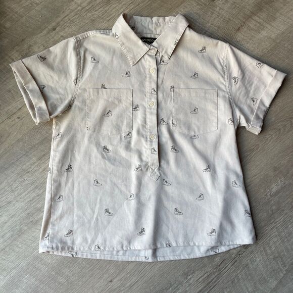 United by Blue Hiking Boot Print Popover Shirt, size M - Picture 1 of 7